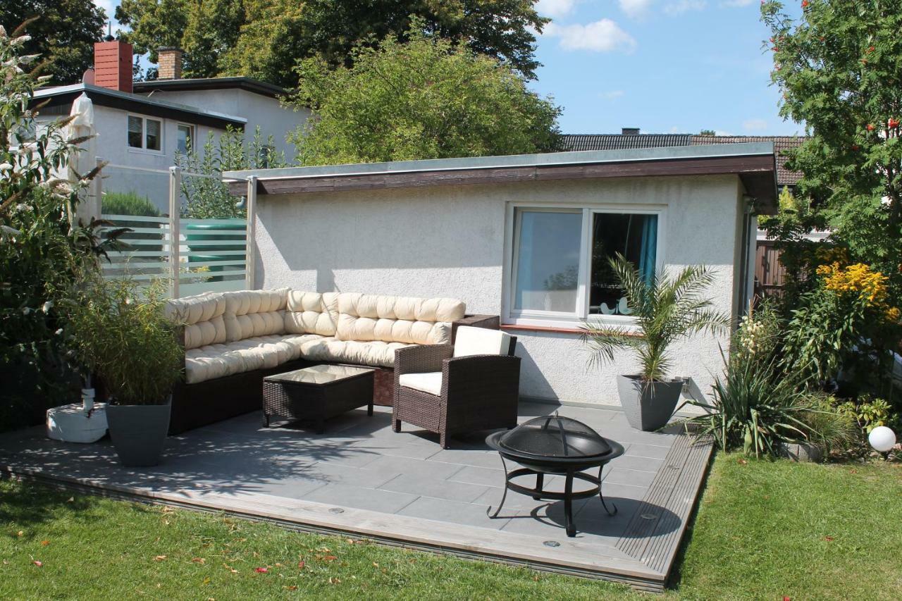 Lutzi'S Ferienwohnung Rostock Extérieur photo